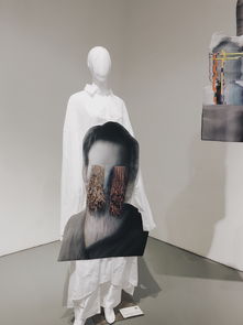 破茧成蝶 中国美术学院上海设计学院时尚产品设计系2017届服装与服饰设计专业毕业展